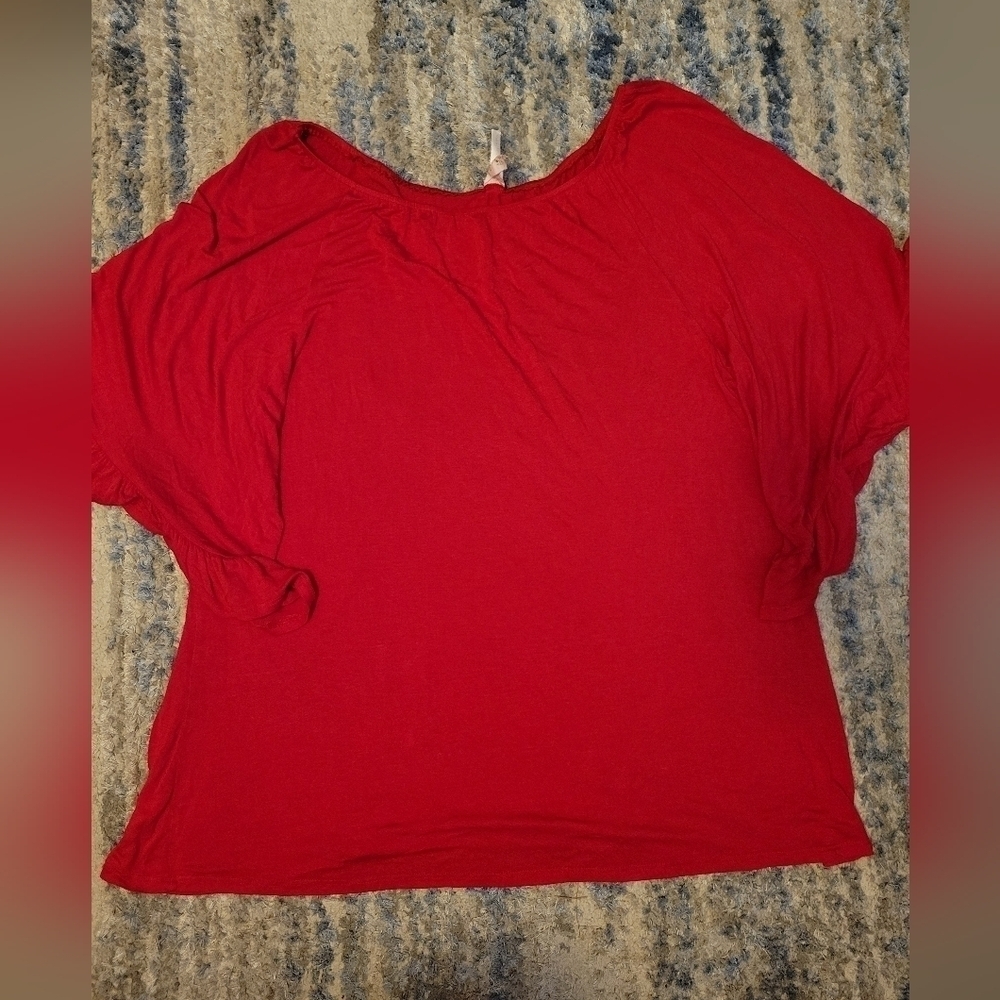 The Hanger size 1X tunic dark pink